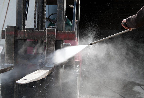 Best Playground Equipment Cleaning  in Dixon, MO
